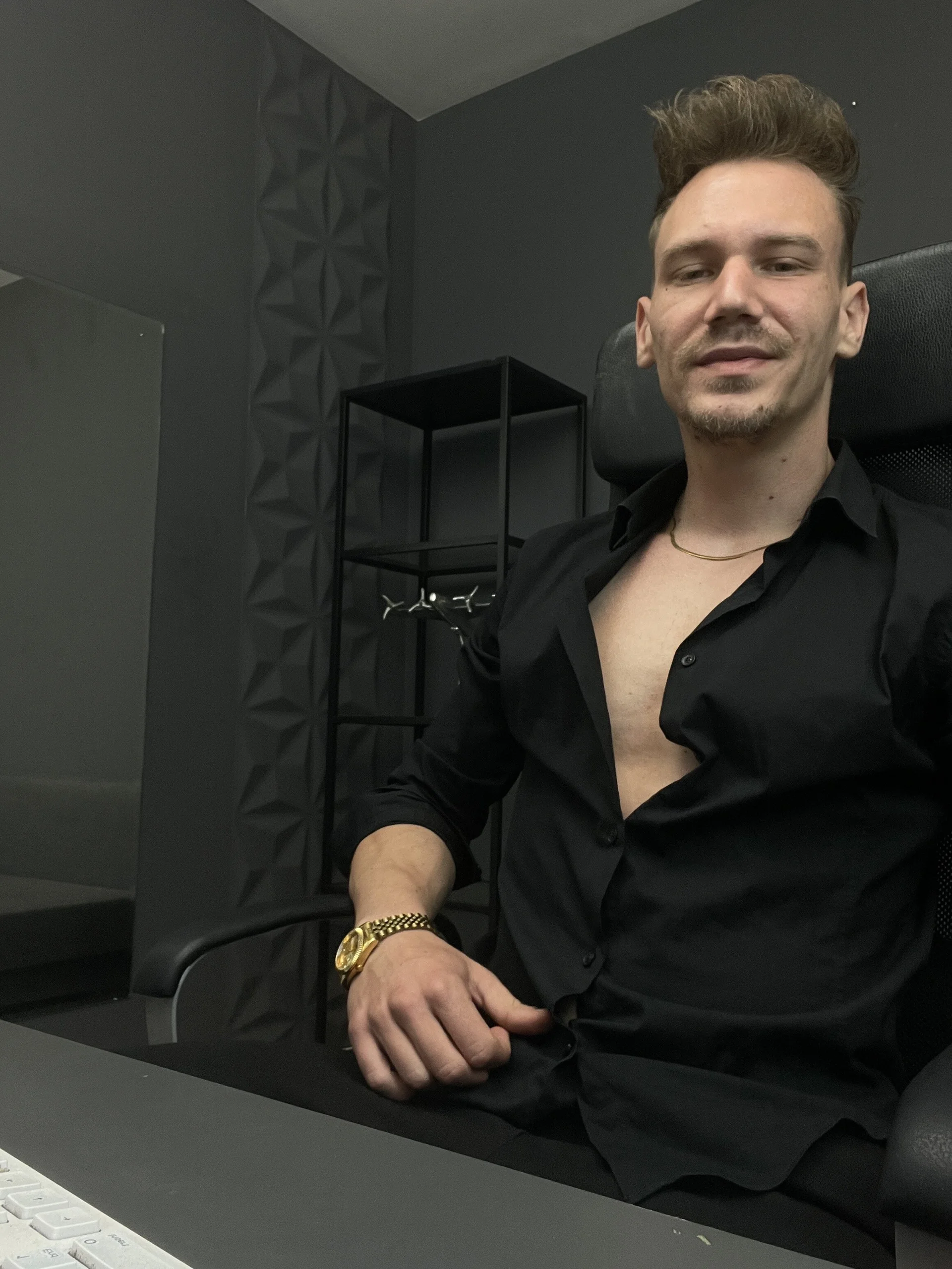 XXX Porn Photo of Nude MateoBenjaminX 5