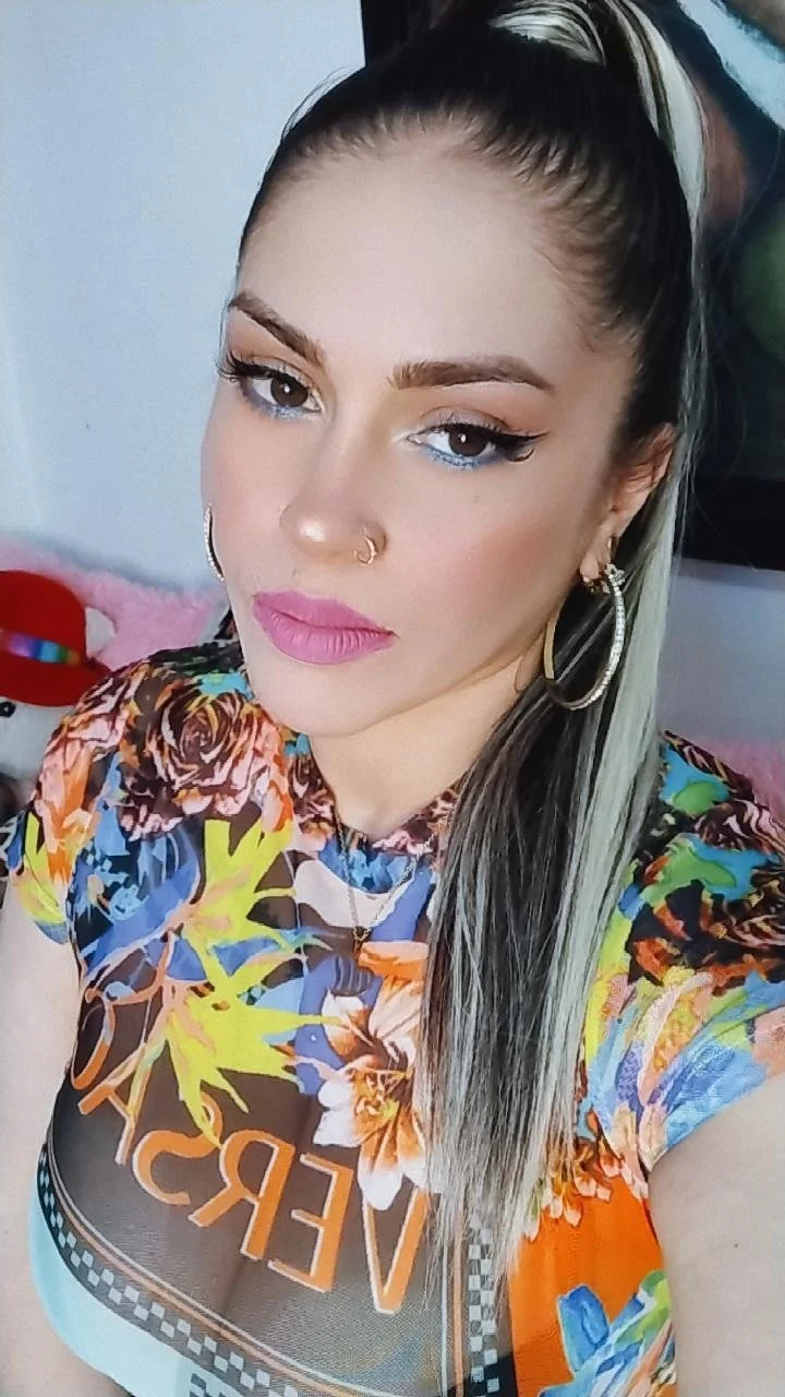 XXX Porn Photo of Nude chelaqueen_ 11