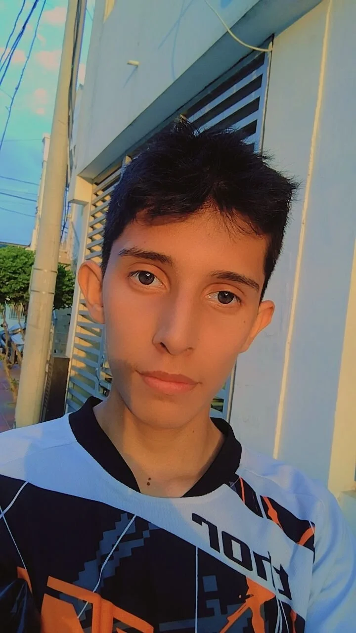 XXX Porn Photo of Nude gomitaboy1 88