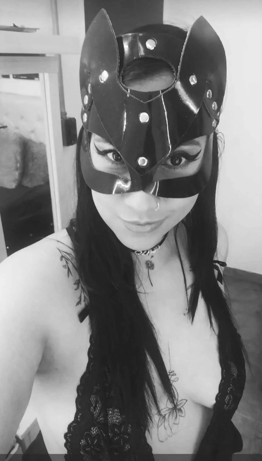 XXX Porn Photo of Nude cherryy_bombshelll 10