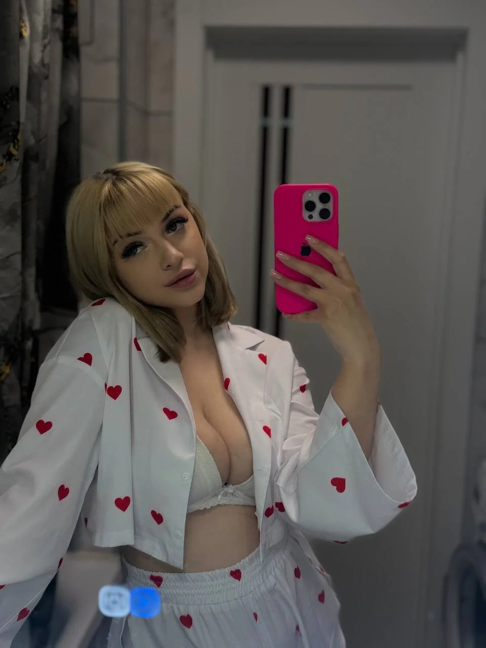 XXX Porn Photo of Nude KateDolphin 76