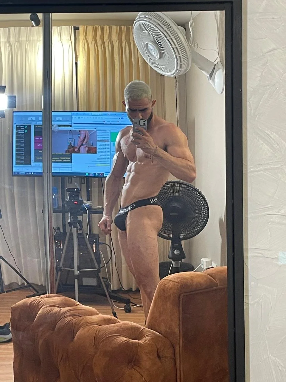 XXX Porn Photo of Nude Austin_bolt 7