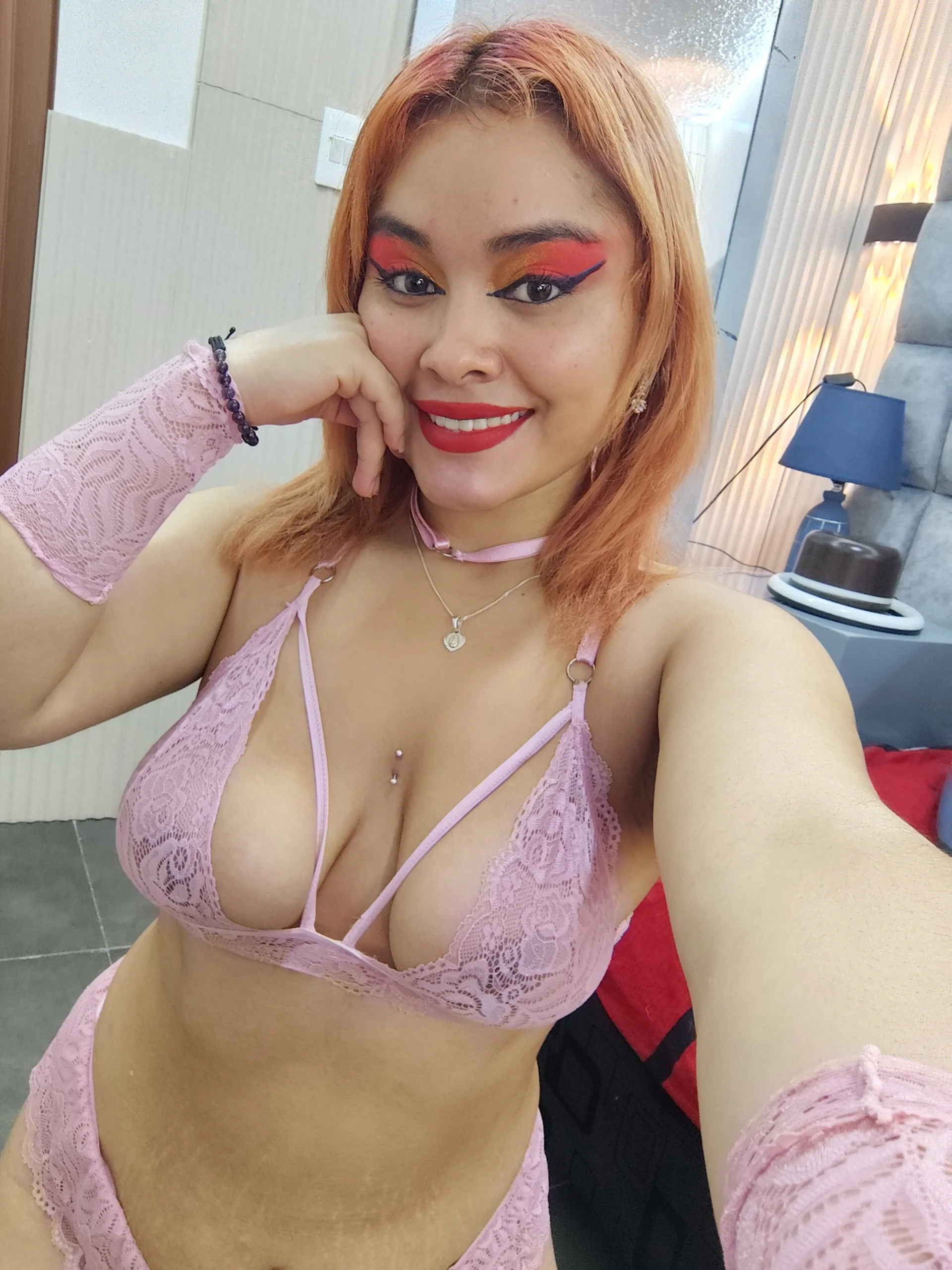 XXX Porn Photo of Nude zoe_love18 9