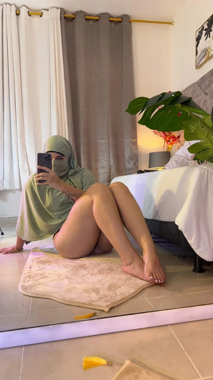 XXX Porn Photo of Nude anna-henao 13