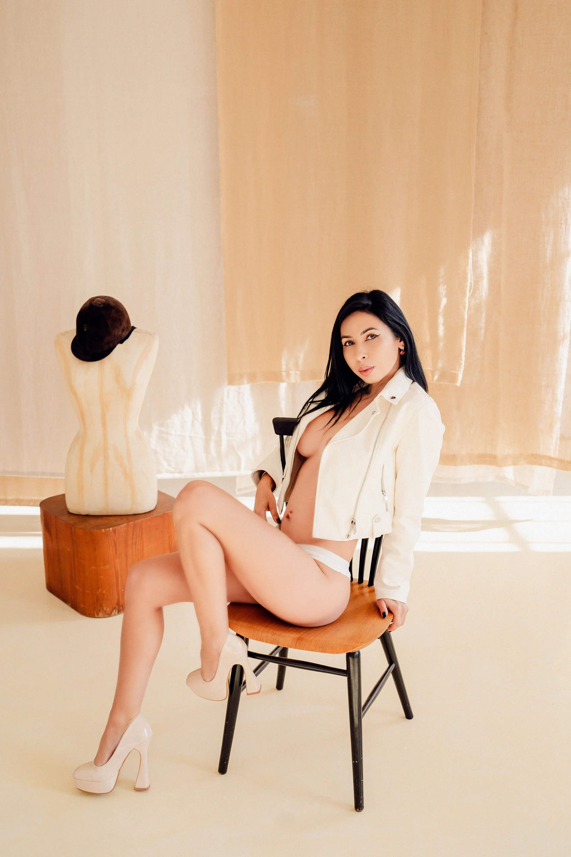 XXX Porn Photo of Nude SarraRose 60