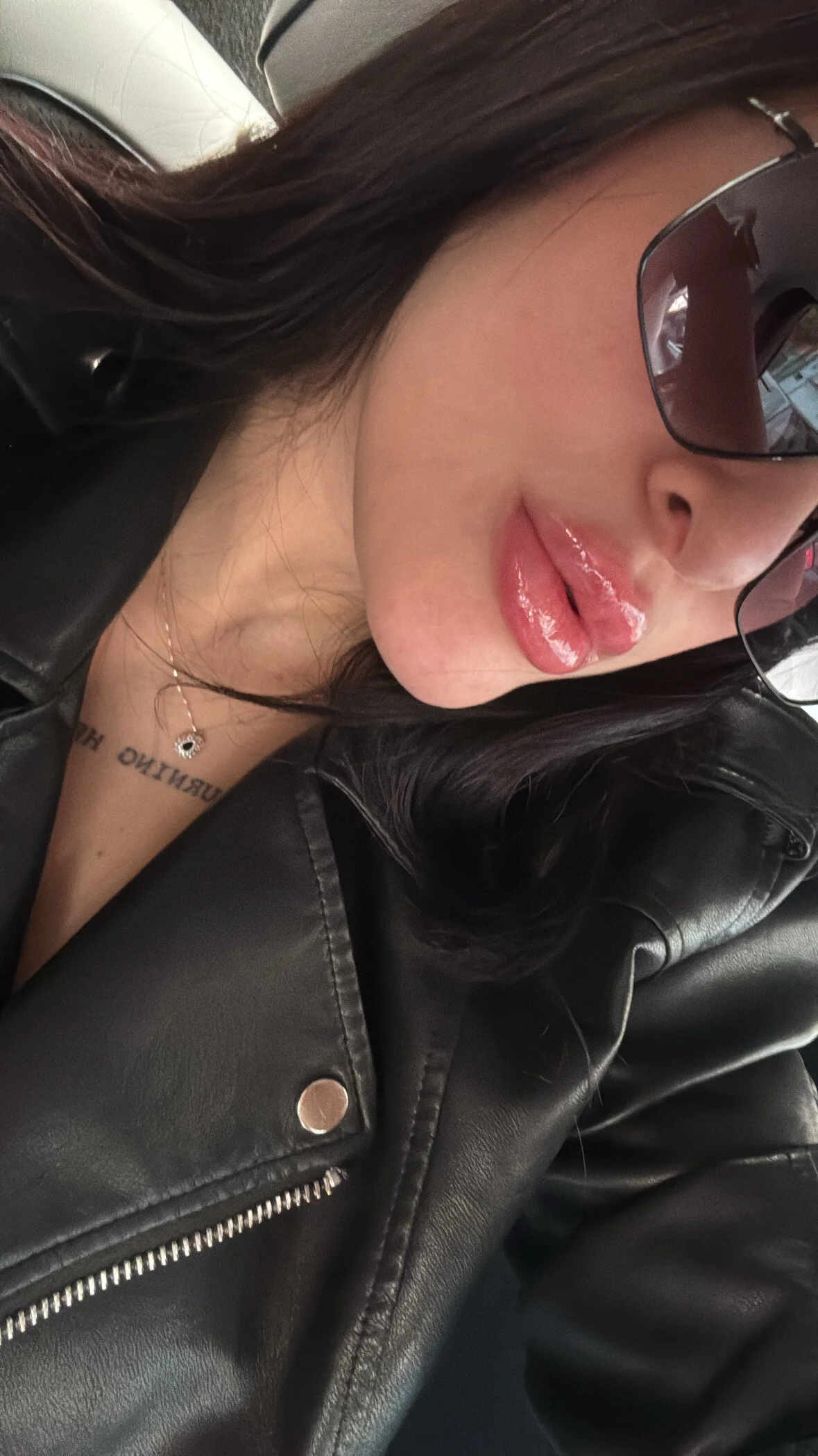 XXX Porn Photo of Nude ellaarievilo 5