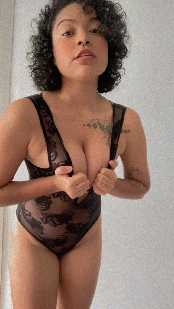 XXX Porn Photo of Nude Isamoore 9