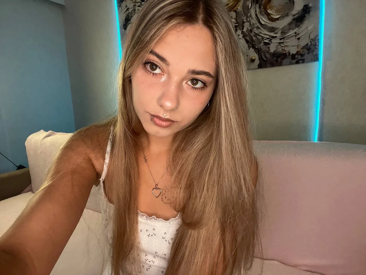 XXX Porn Photo of Nude angel_lin 58
