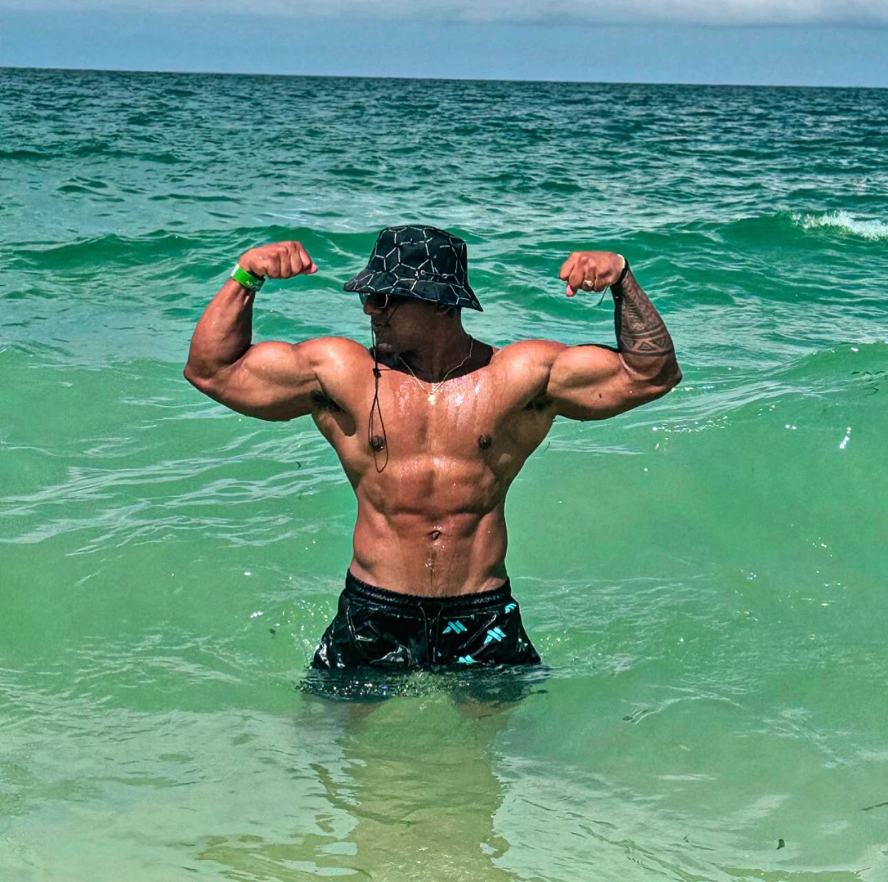 XXX Porn Photo of Nude CallumMuscle 24