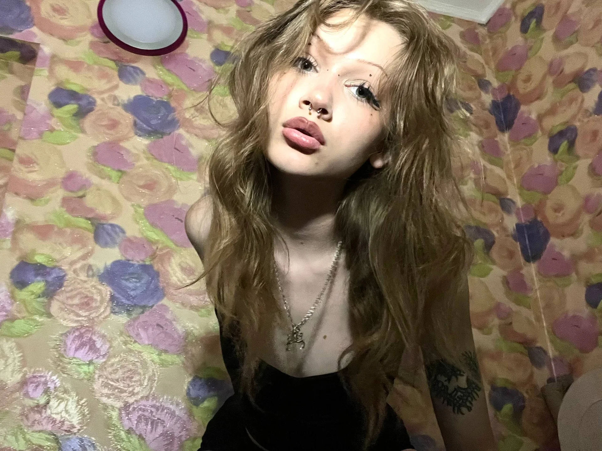 XXX Porn Photo of Nude ElissaMikrot 4