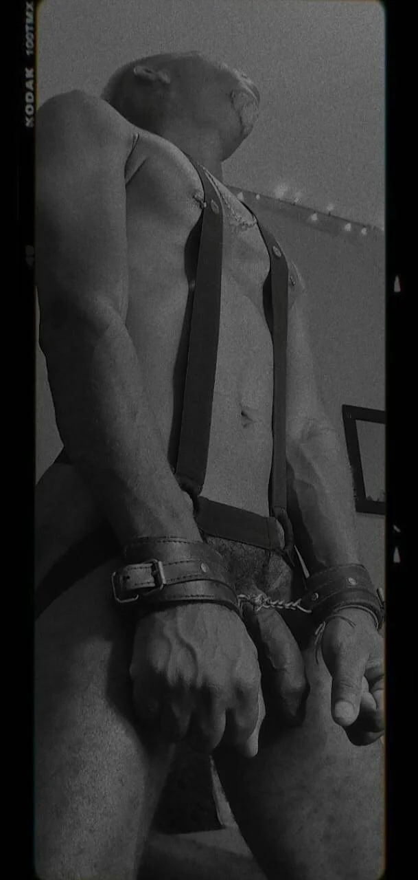 XXX Porn Photo of Nude bigcock_ofmarck 3