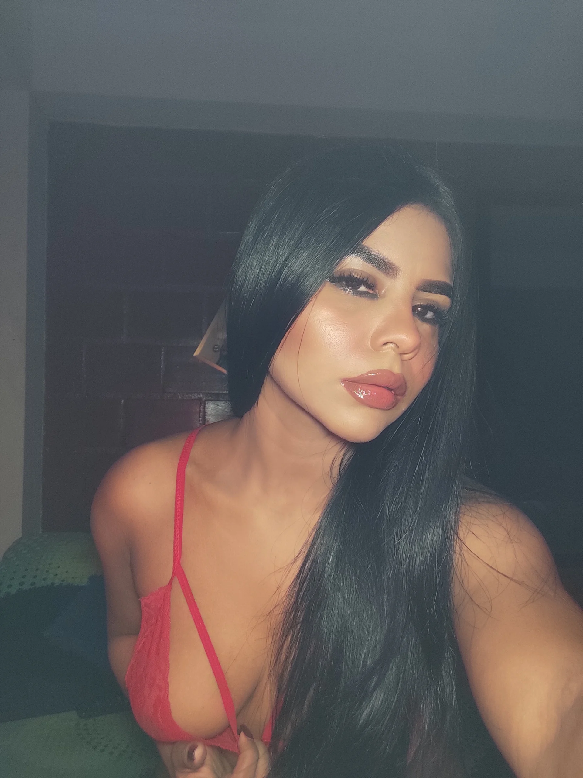 XXX Porn Photo of Nude michelleoliver 1