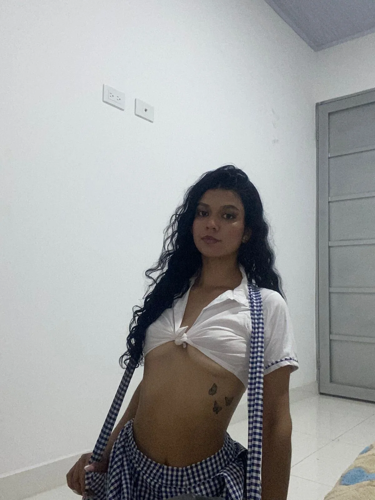 XXX Porn Photo of Nude Nia_Roswell 3