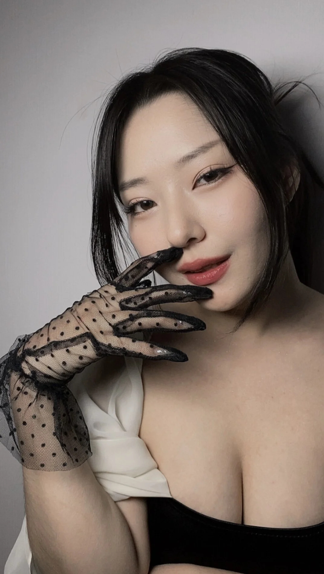 XXX Porn Photo of Nude WonderMira 50