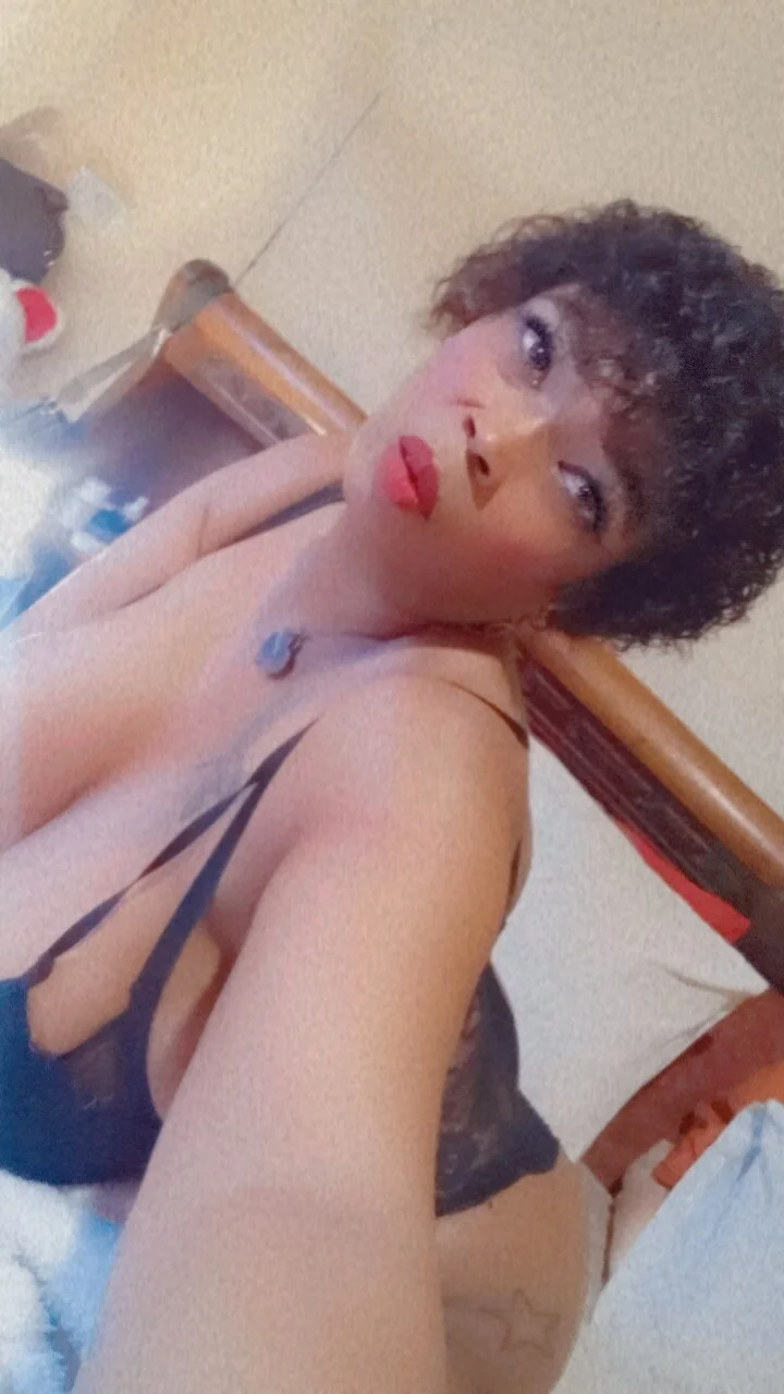 XXX Porn Photo of Nude Gucci_Bx 468