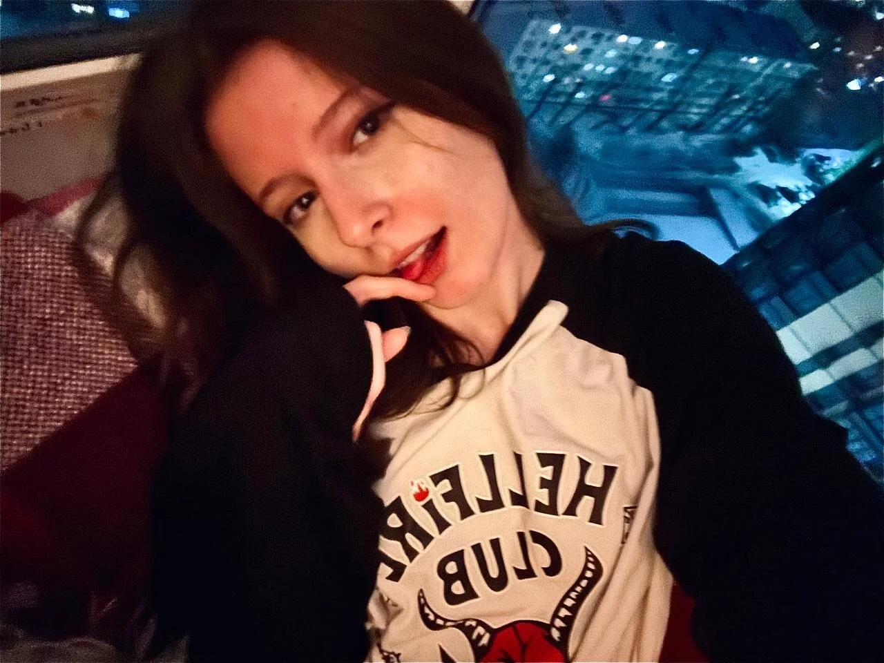 XXX Porn Photo of Nude Mona_Looj 19