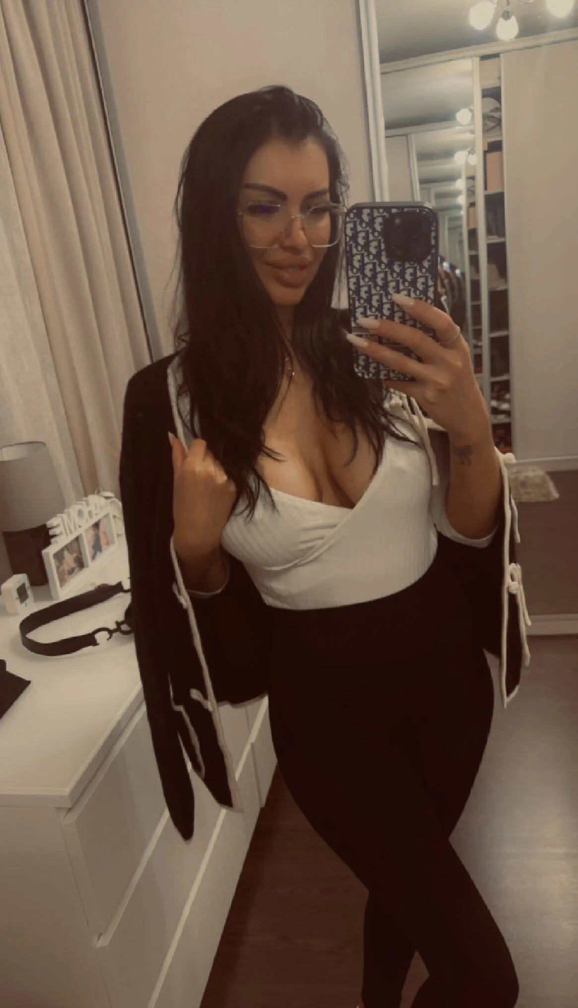 XXX Porn Photo of Nude VictoriaMazze 10