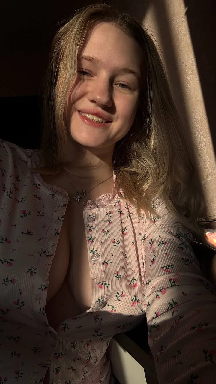 XXX Porn Photo of Nude MaydaFoulk 5