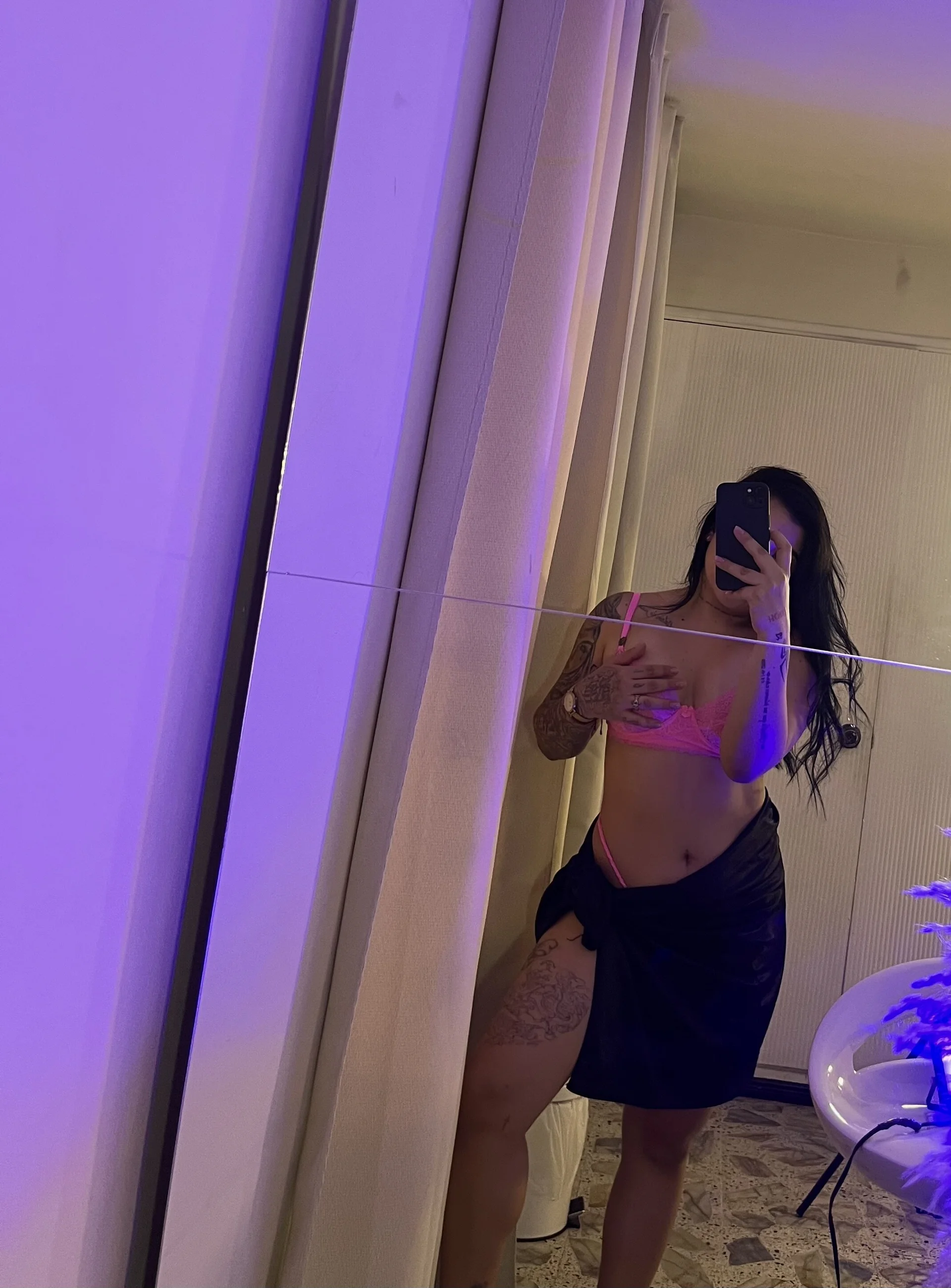 XXX Porn Photo of Nude MadisonCollinss_ 3