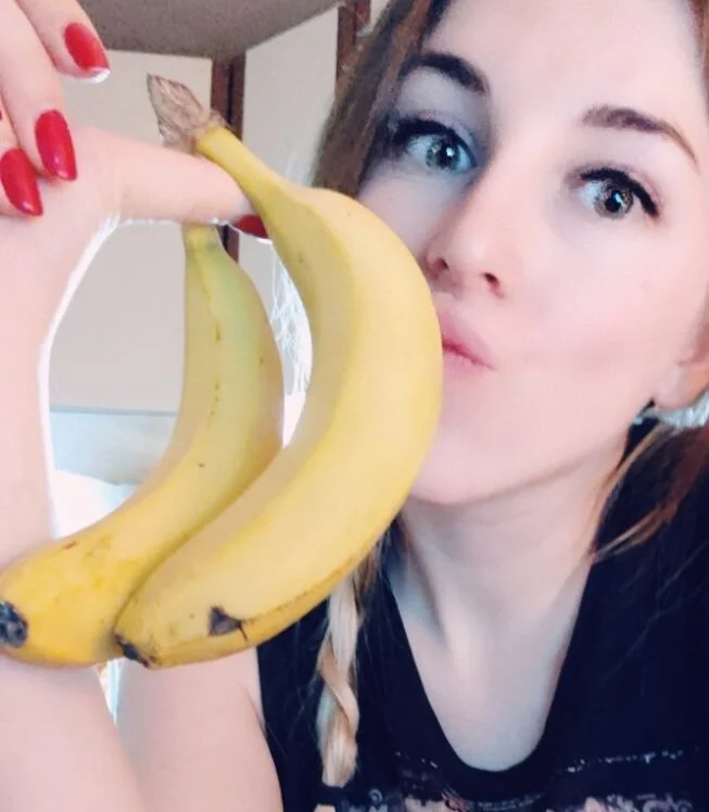 XXX Porn Photo of Nude MommmyYummy 3