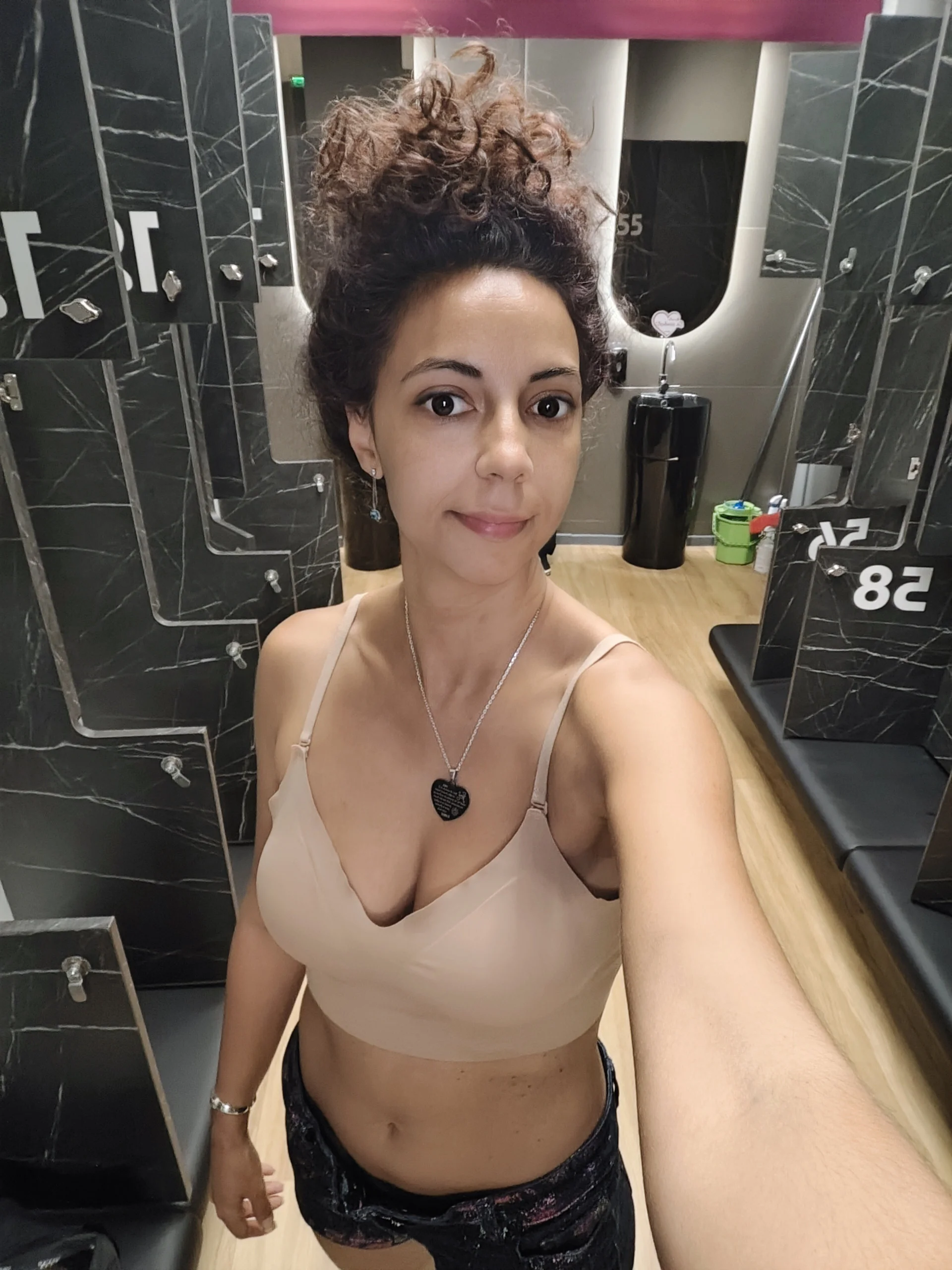 XXX Porn Photo of Nude naughty69curls 2
