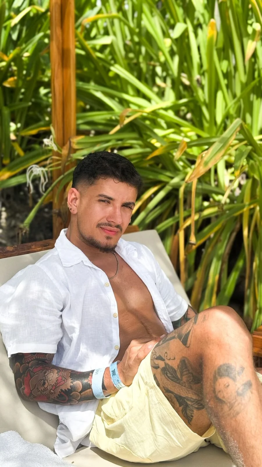XXX Porn Photo of Nude chris_morton 6