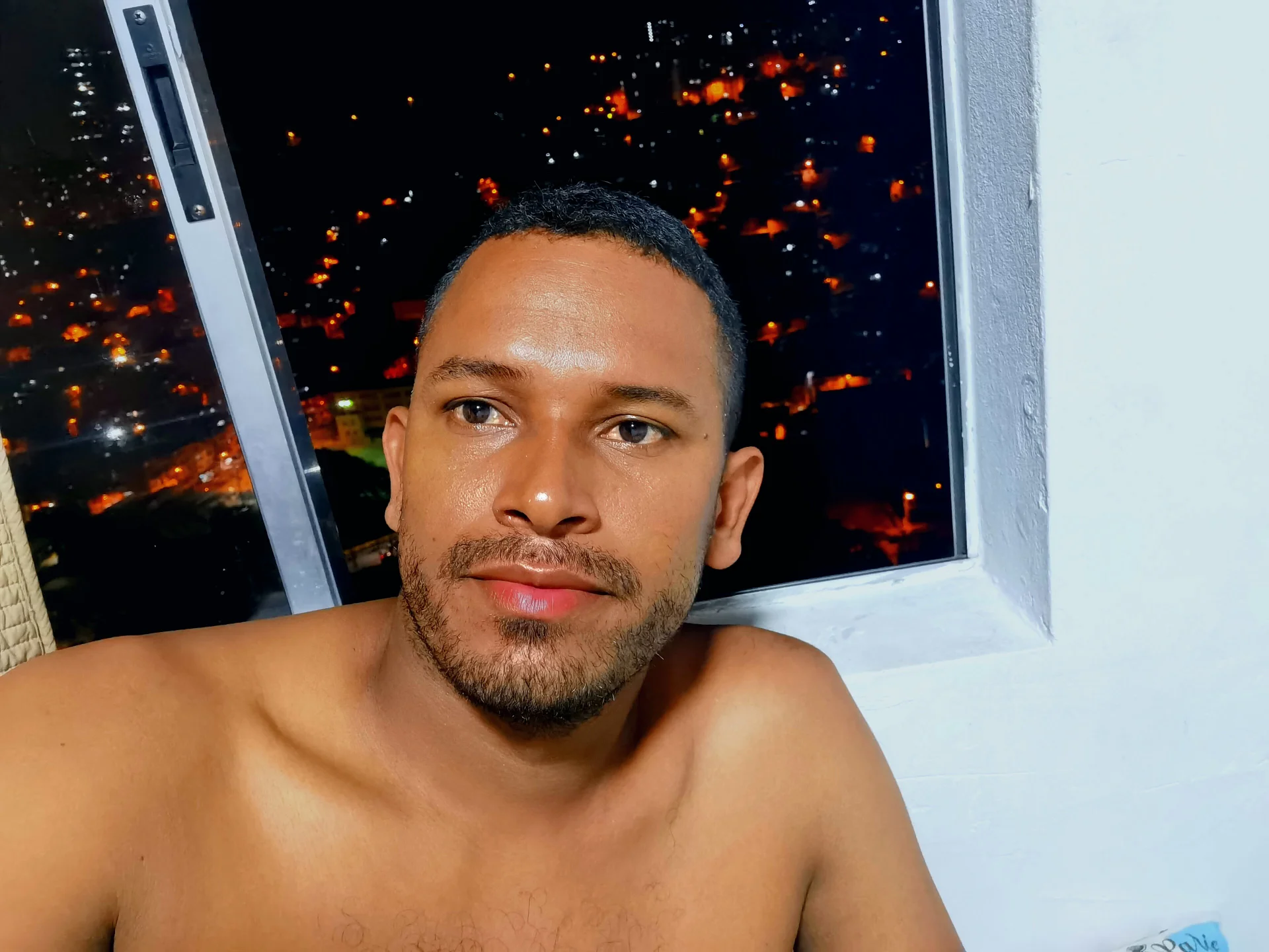 XXX Porn Photo of Nude Miakhalifamiak 2