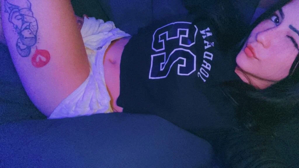 XXX Porn Photo of Nude cutesarah_ 9