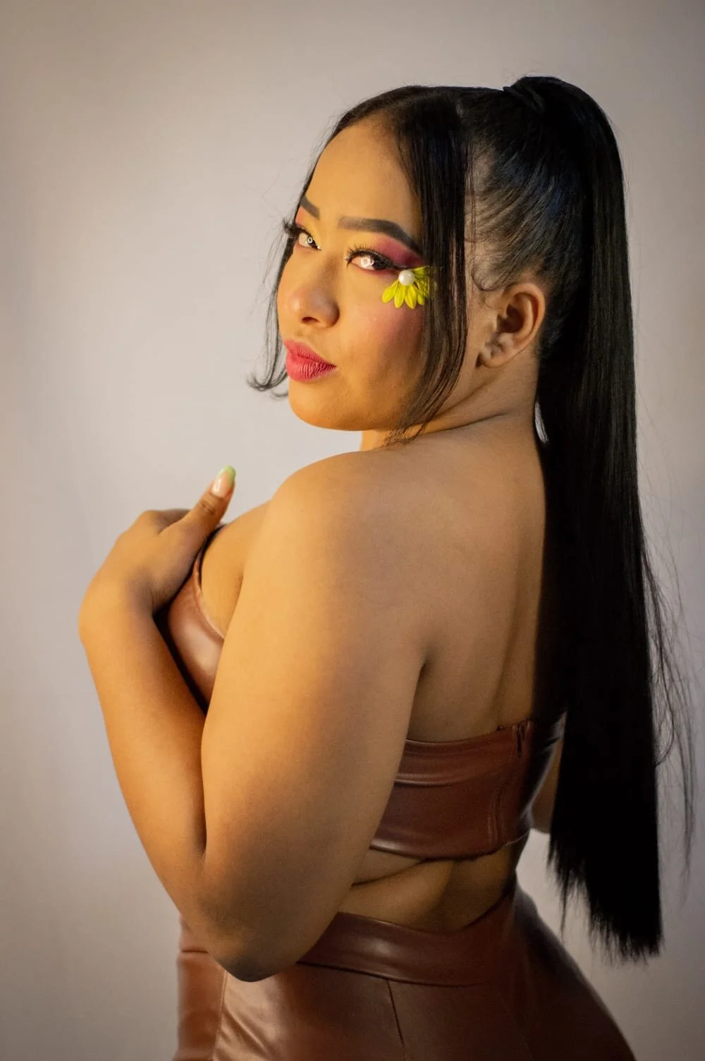 XXX Porn Photo of Nude brunetenikole02 17