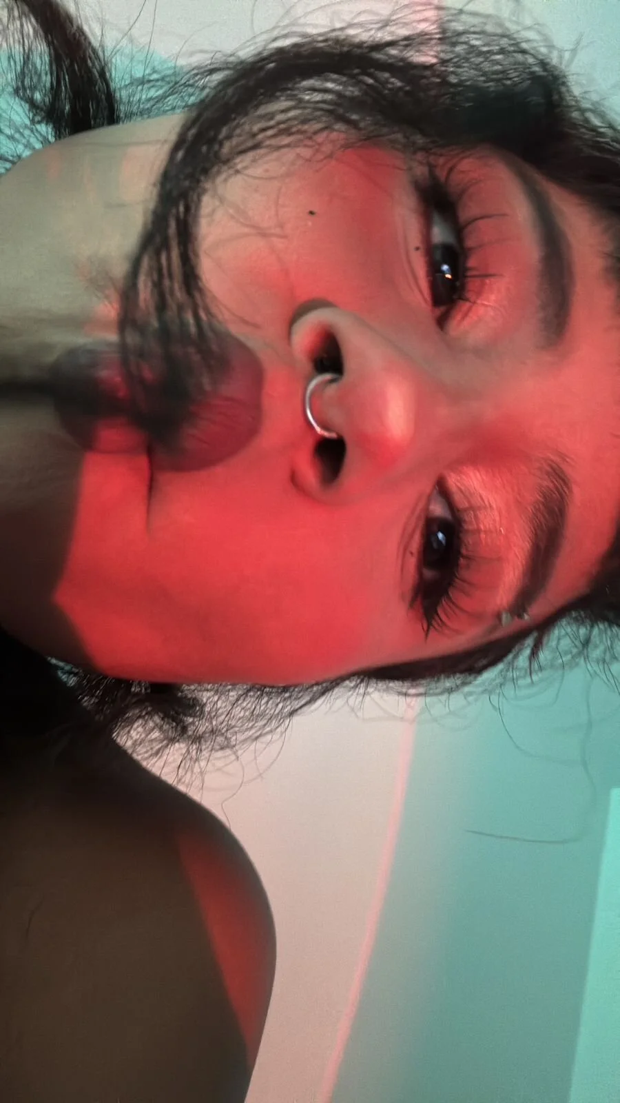 XXX Porn Photo of Nude Effy_Ston 2