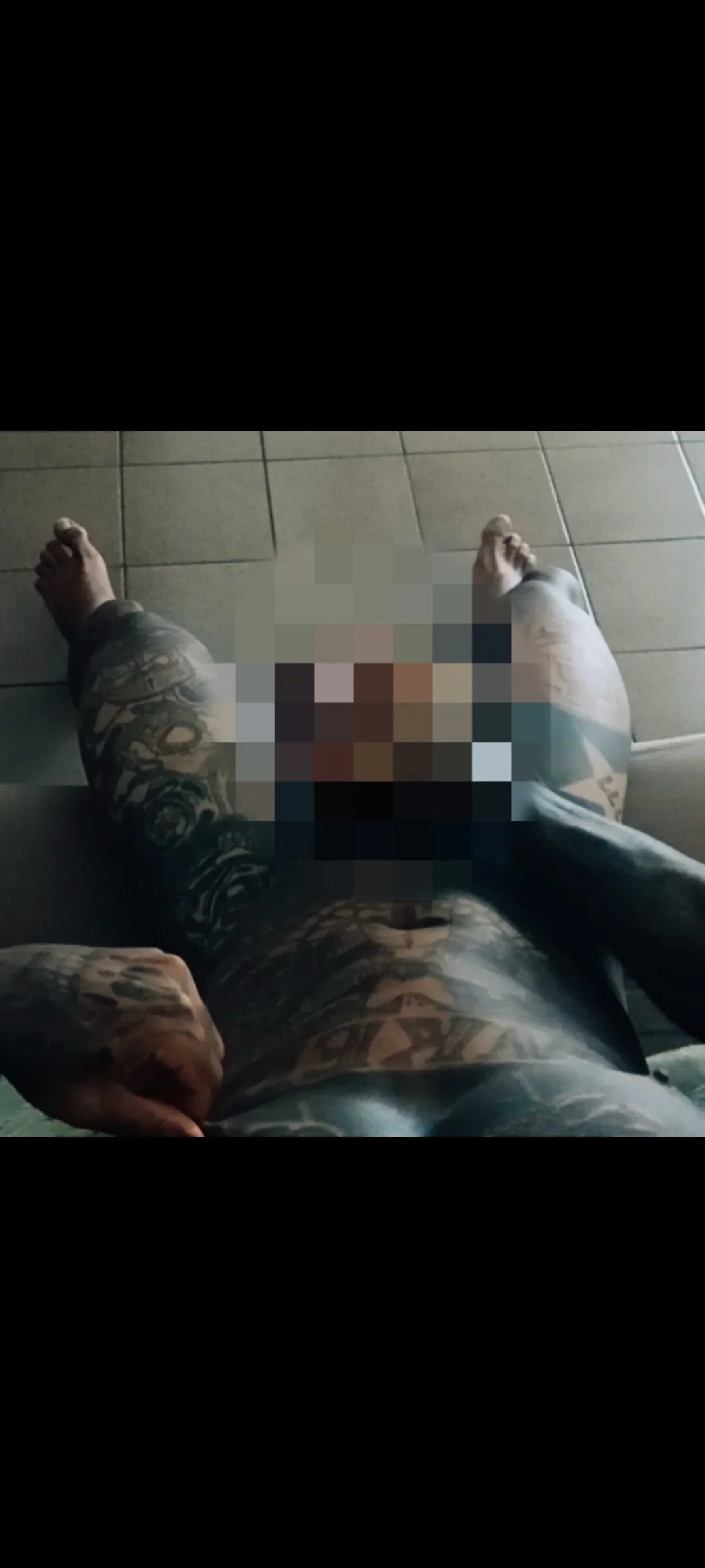 XXX Porn Photo of Nude Inkedhugo 3