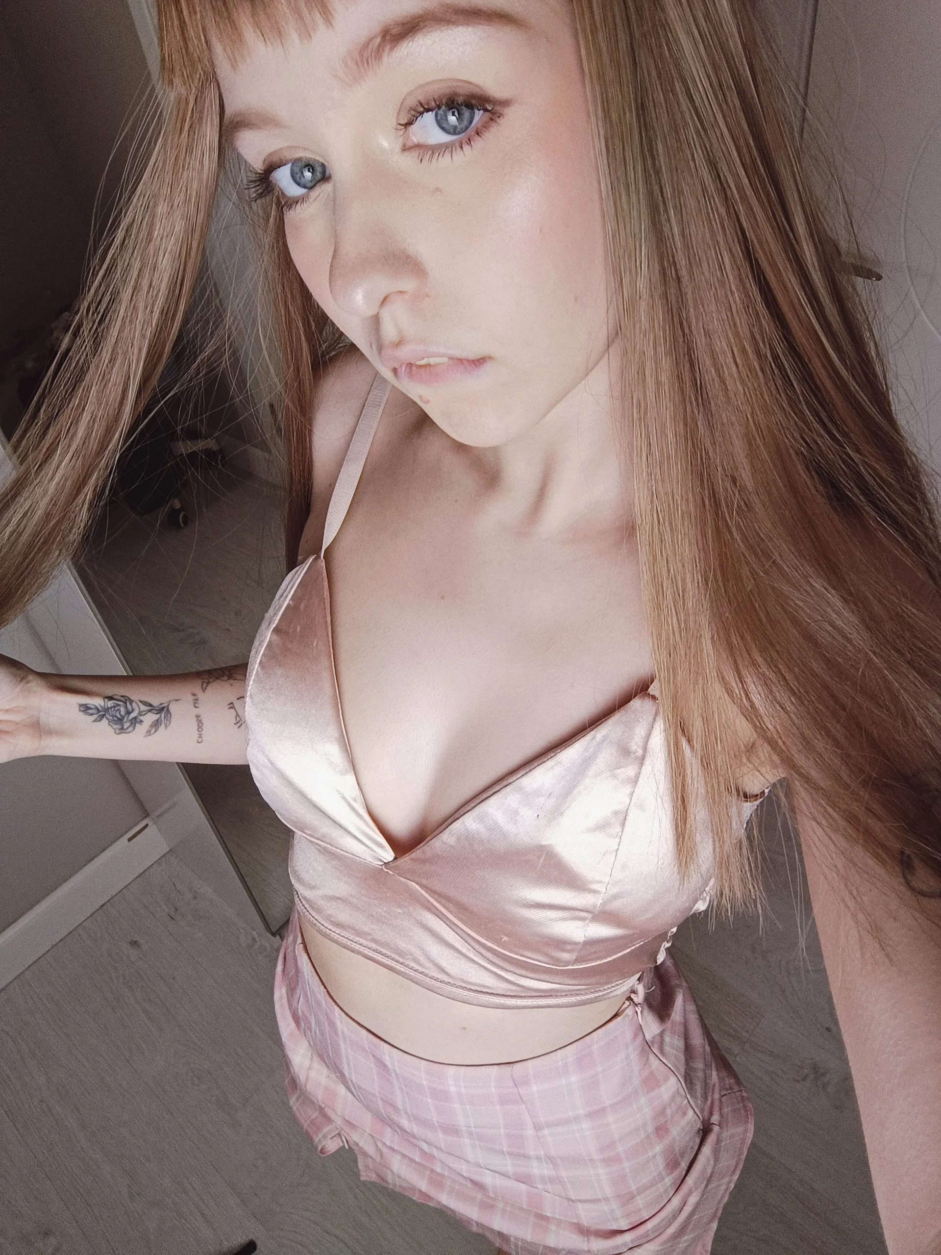 XXX Porn Photo of Nude margotandyou 8