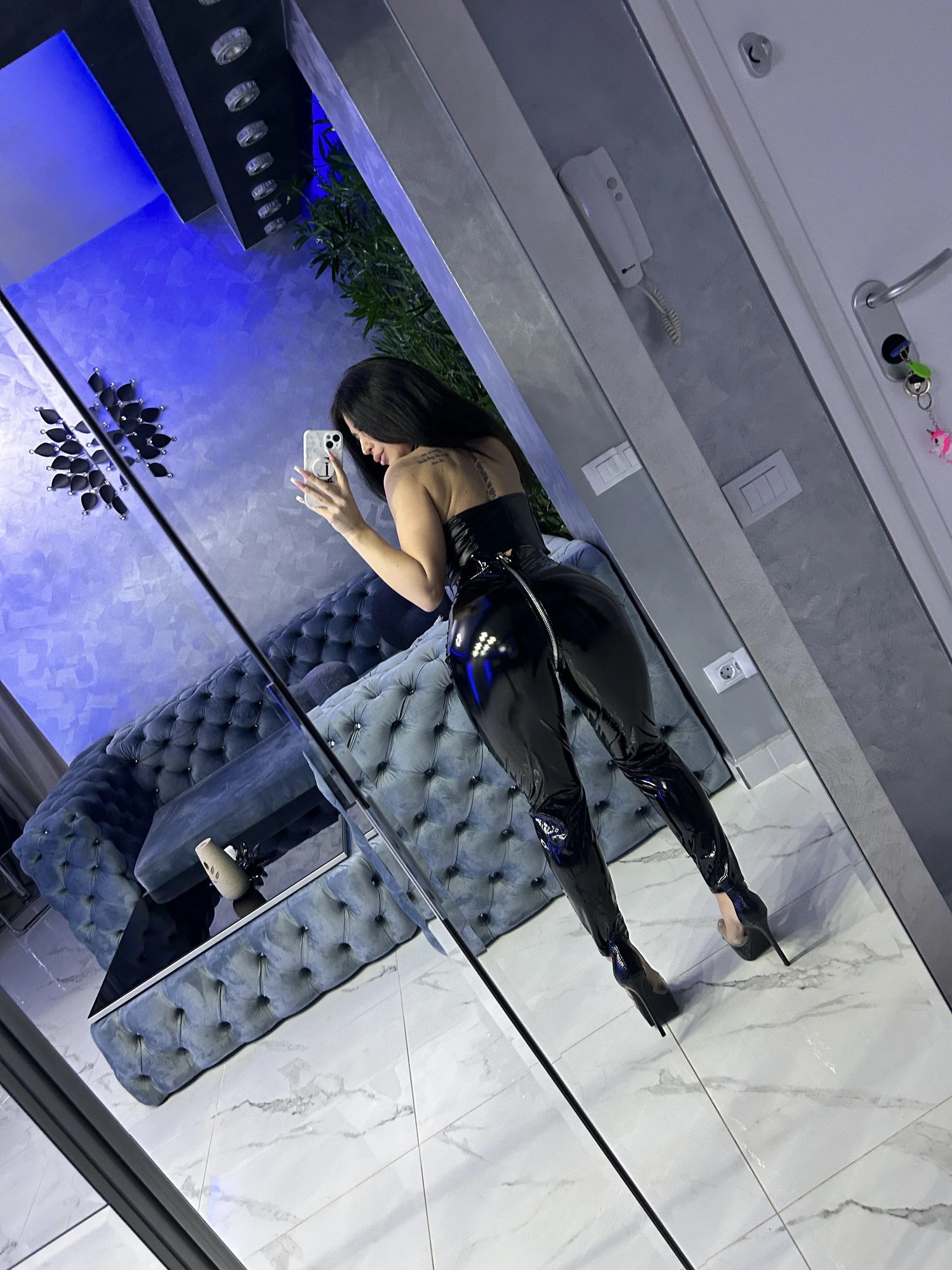 XXX Porn Photo of Nude Theowonder 2