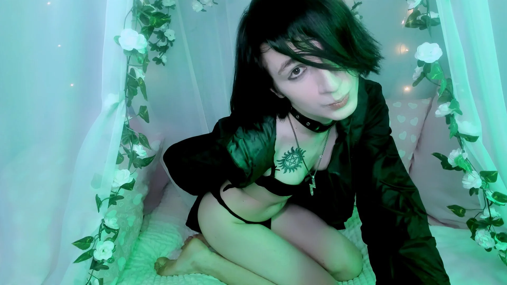 XXX Porn Photo of Nude Micke_Dio 10