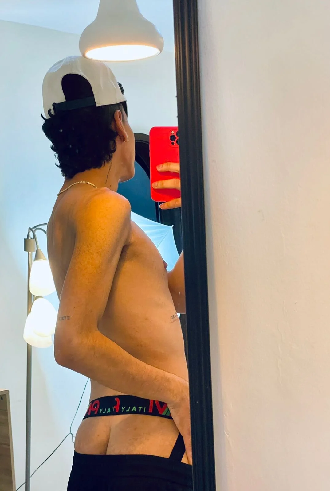 XXX Porn Photo of Nude dominicjonnes 8