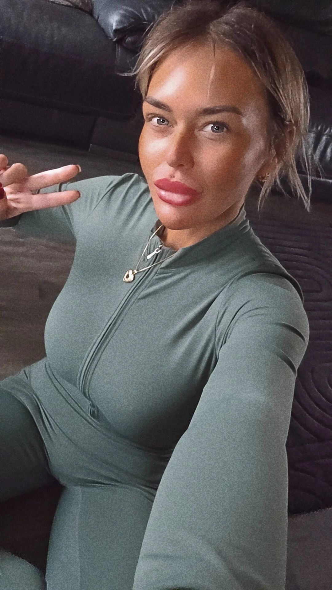 XXX Porn Photo of Nude CarmenCapricorn 1