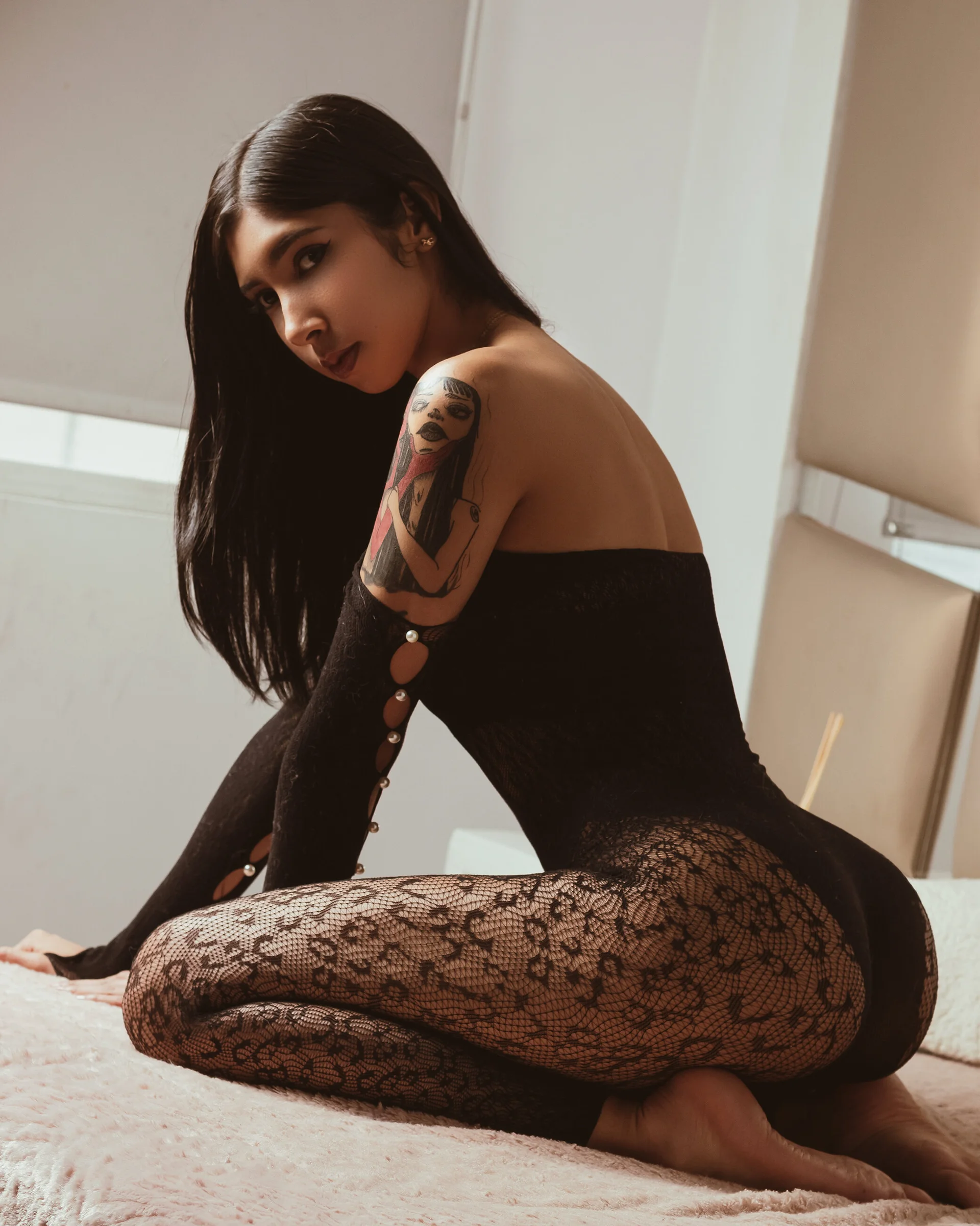 XXX Porn Photo of Nude Mis__lola 5