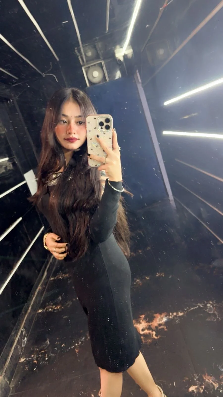 XXX Porn Photo of Nude Ai_Manvii 3