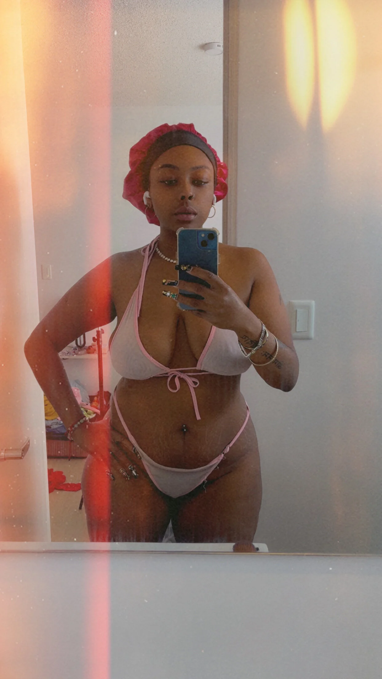 XXX Porn Photo of Nude ChocolateCakeQueen 9