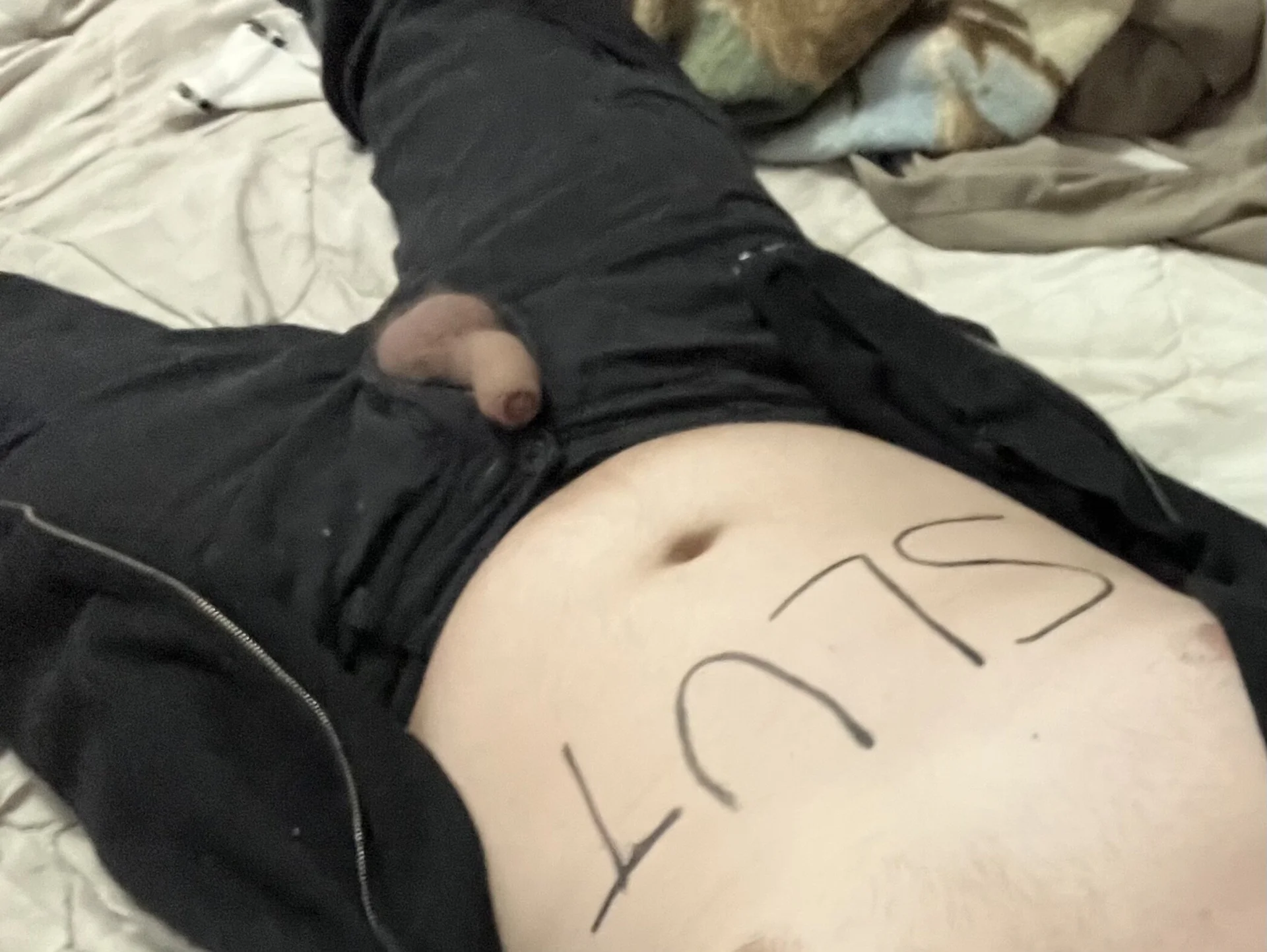 XXX Porn Photo of Nude slutfuckpuppy 3