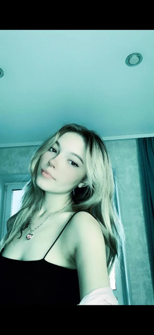 XXX Porn Photo of Nude norakisses 5