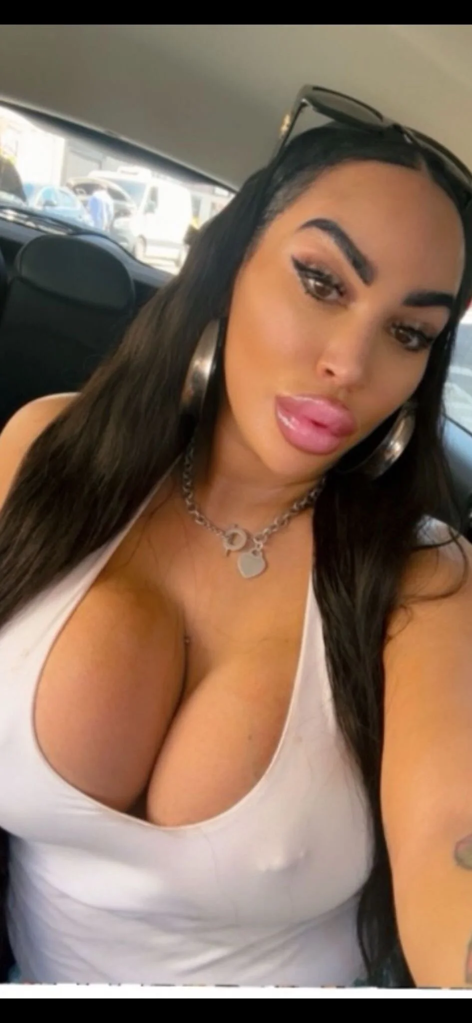 XXX Porn Photo of Nude Lovermolls 3