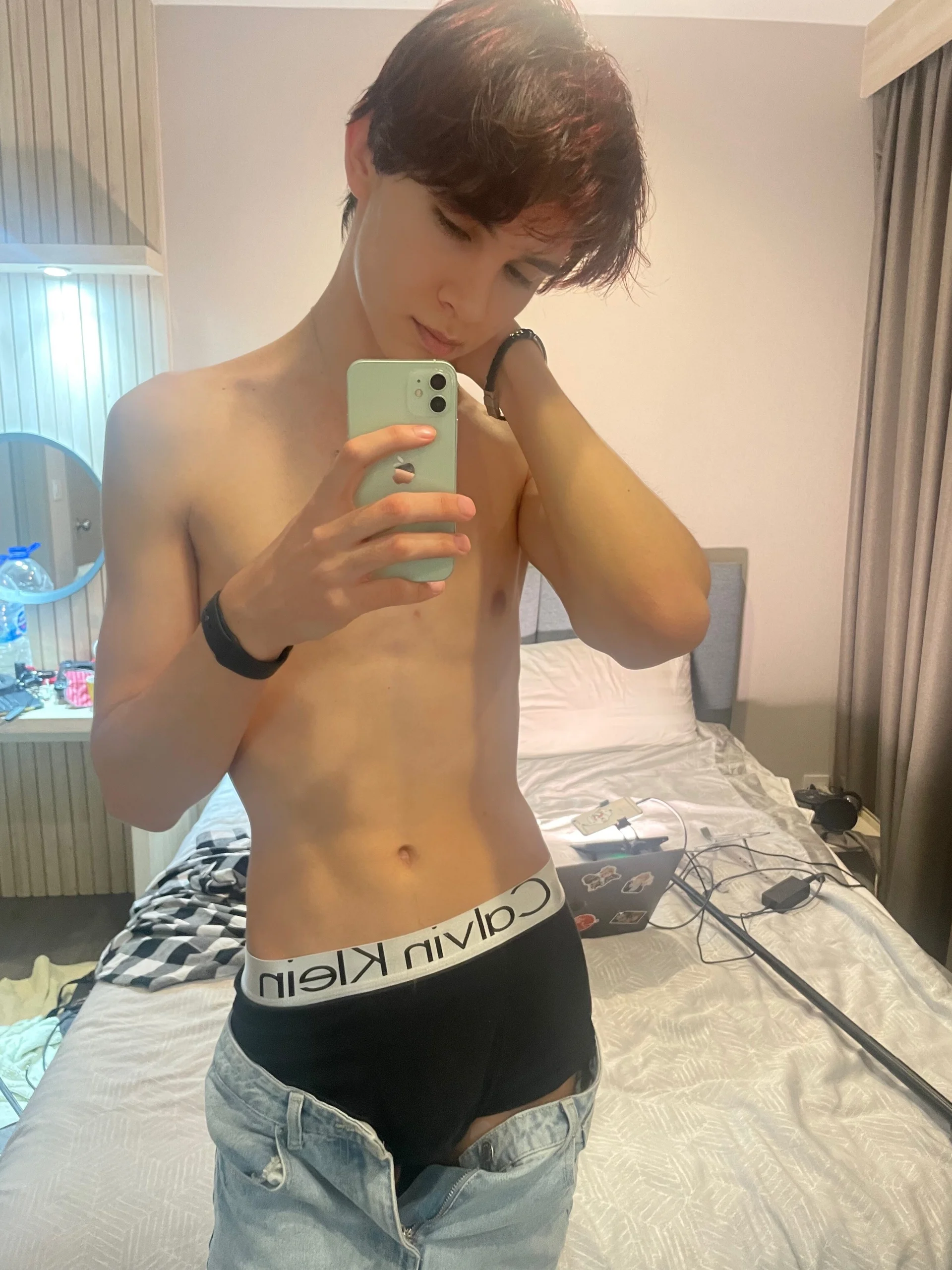 XXX Porn Photo of Nude k0sta_ 2