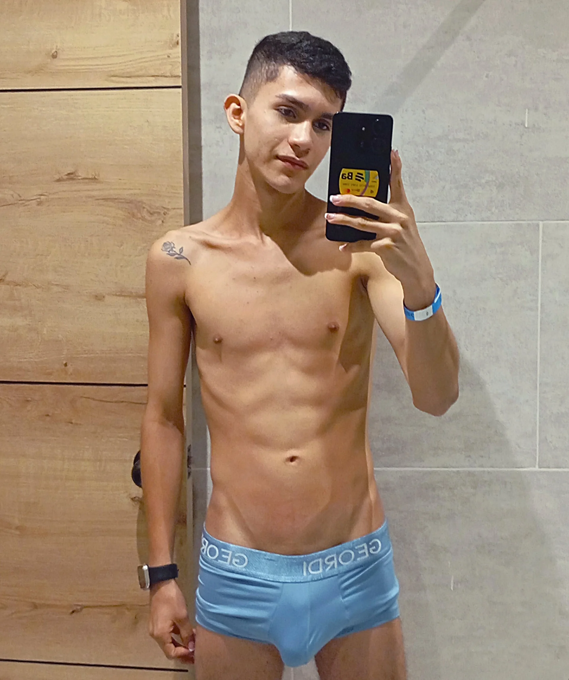 XXX Porn Photo of Nude Noah_tyler_ 8