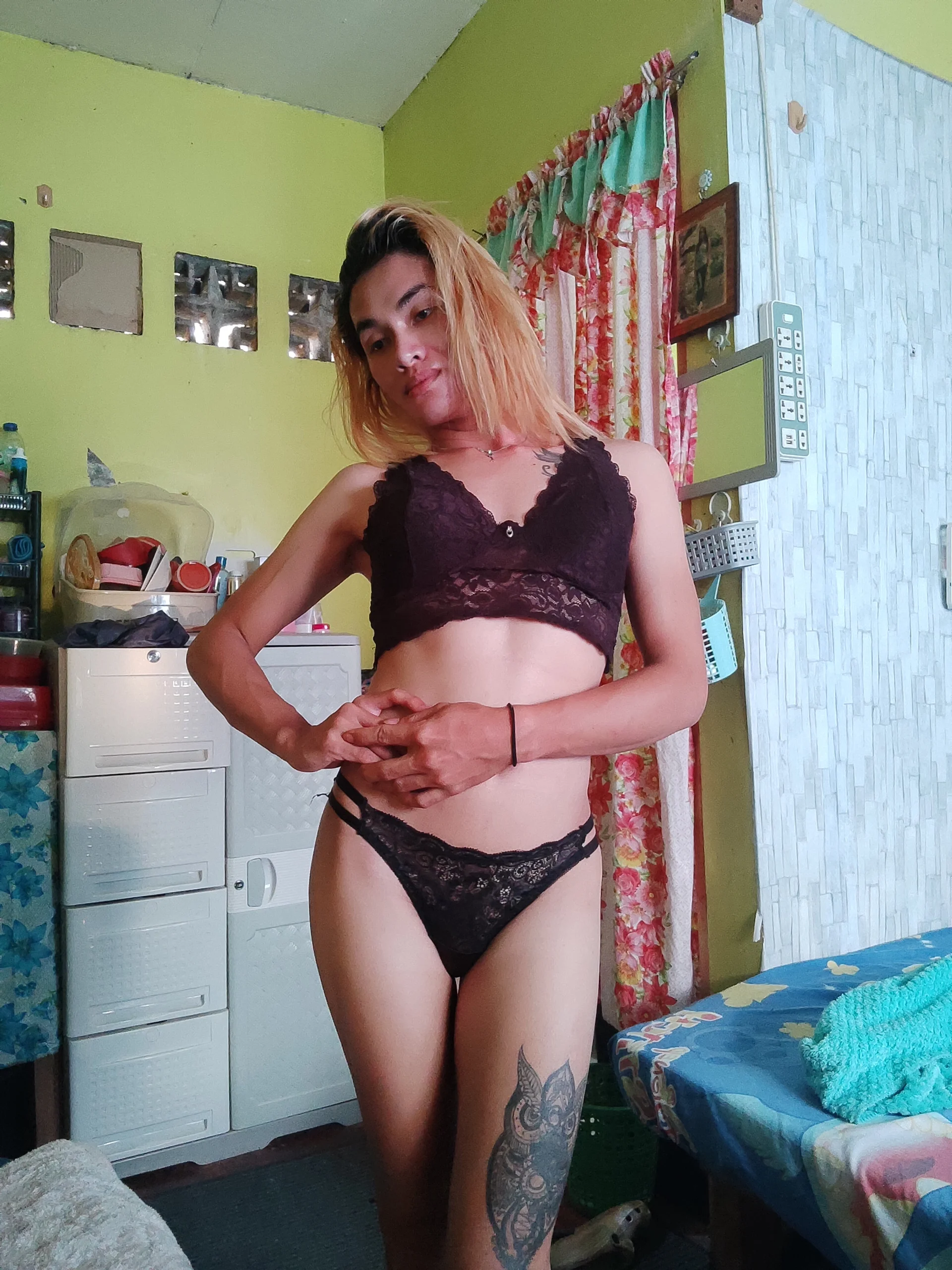 XXX Porn Photo of Nude Poorlittletrans 3