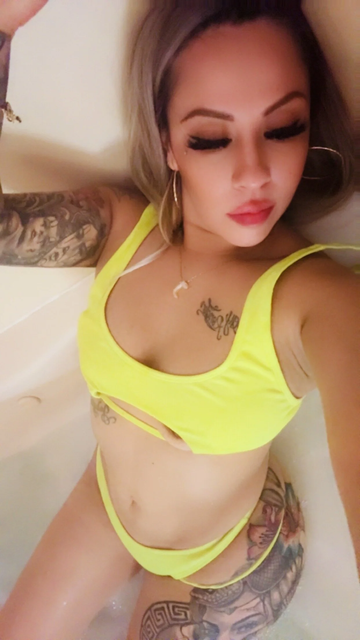 XXX Porn Photo of Nude Lola_RoseXXX 22