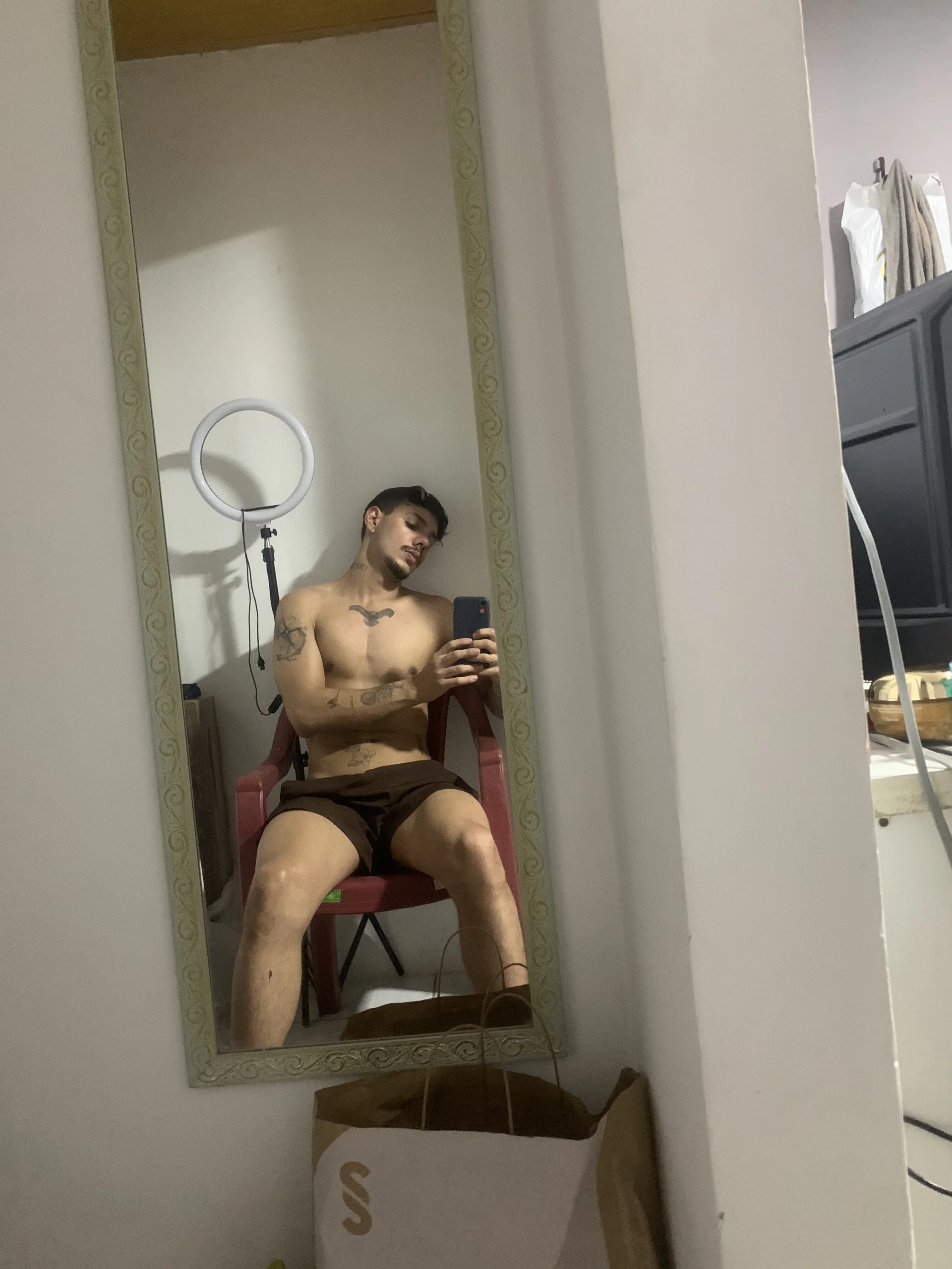 XXX Porn Photo of Nude JuniorMilfont 2