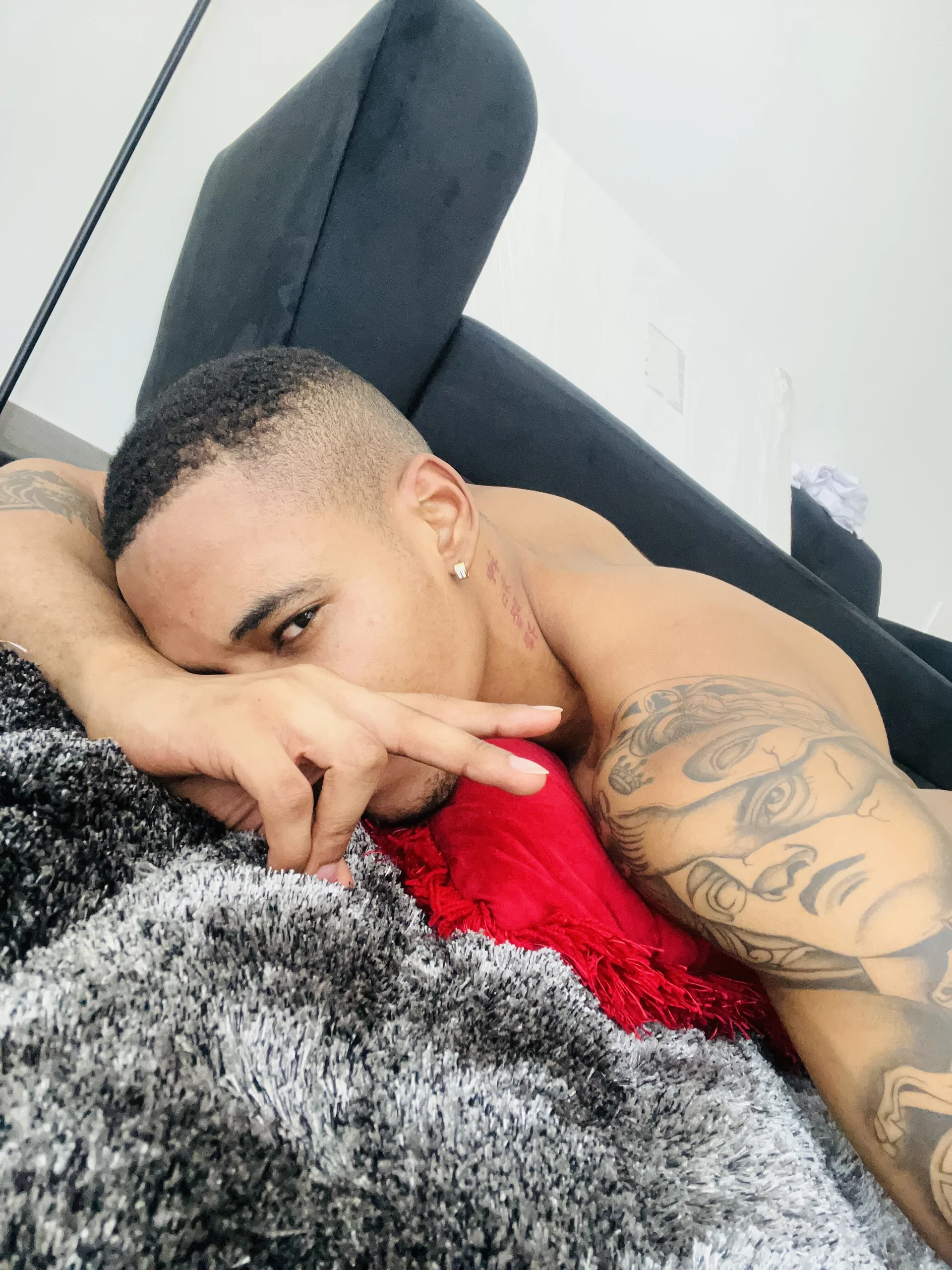 XXX Porn Photo of Nude TROYWESLY- 41