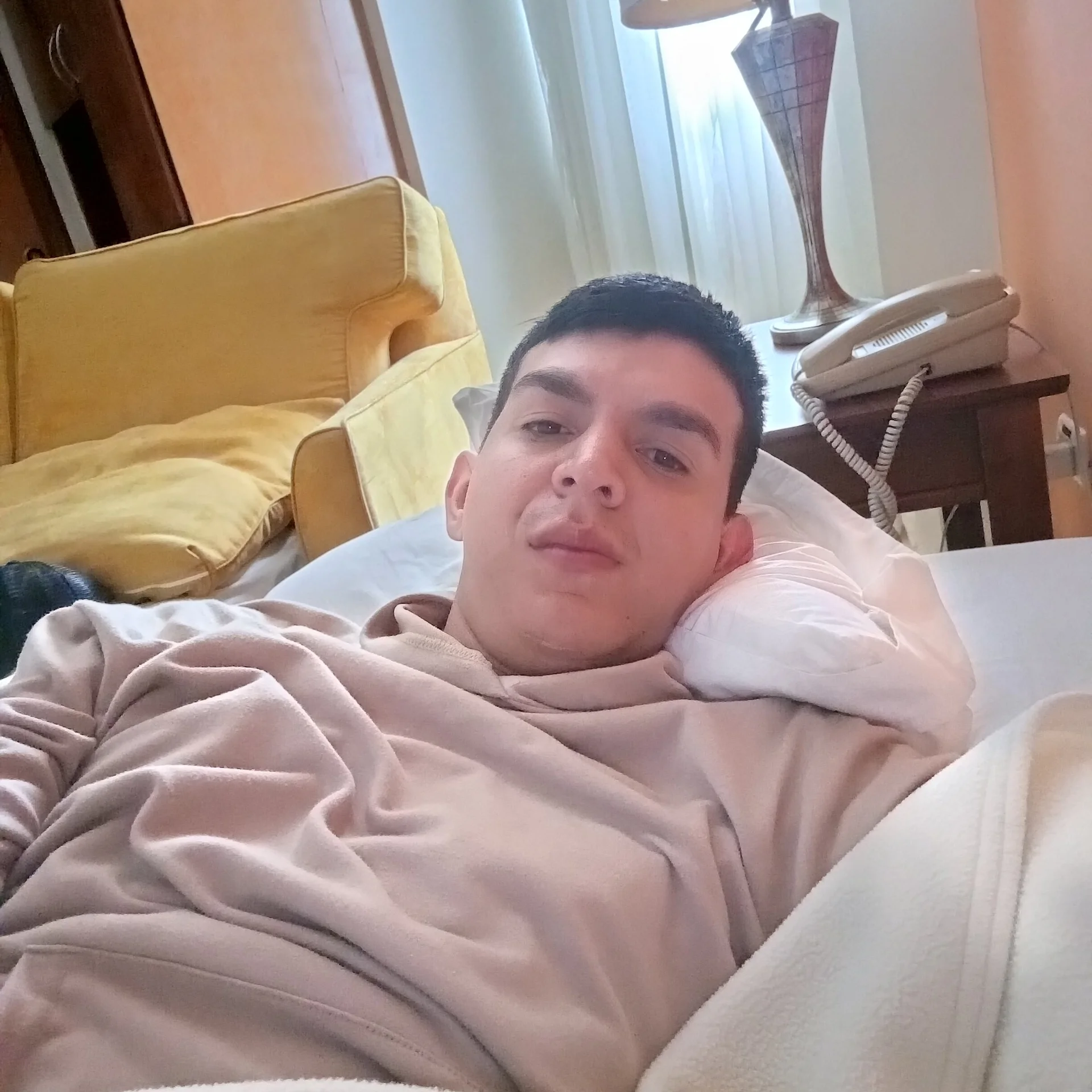 XXX Porn Photo of Nude joanpinzon 3