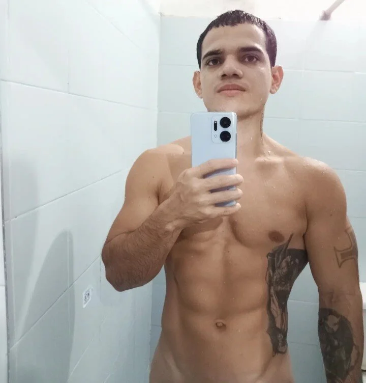 XXX Porn Photo of Nude Andrey_1997 18